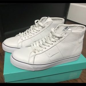 Nike SB blazer size 10